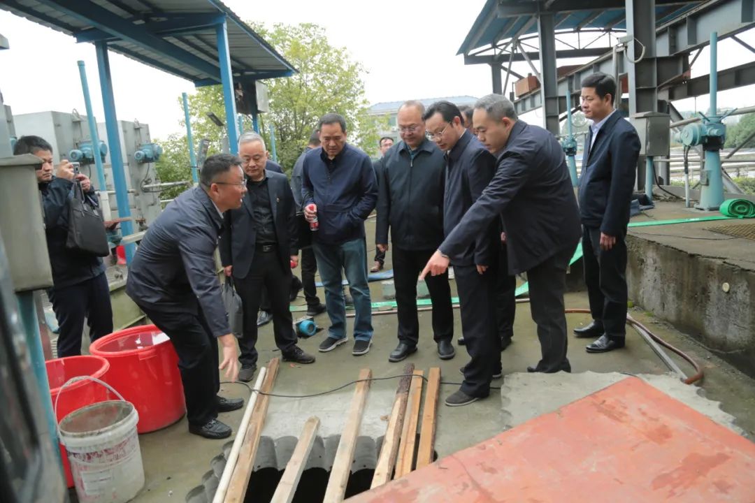 1699579519306298.jpg 1699579519306298.jpg